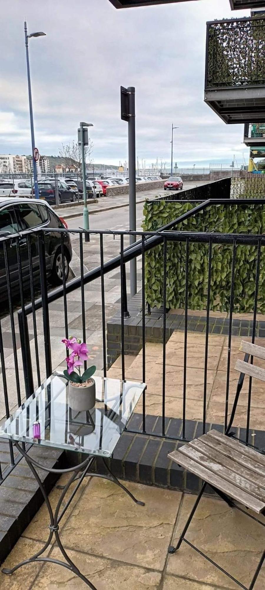 Lovely 1 Bedroom Apartment Plymouth Dış mekan fotoğraf